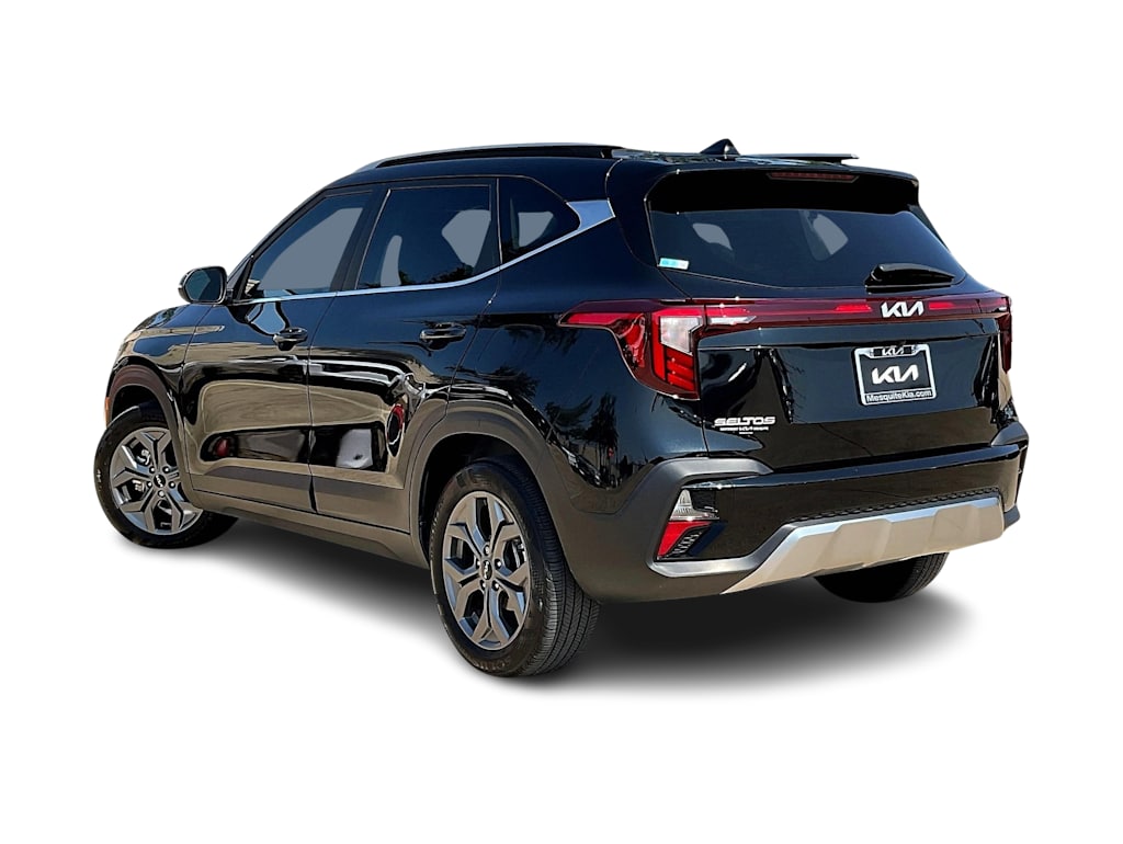 Thumbnail: 2024 Kia Seltos - 4