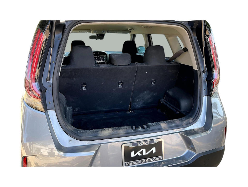 Thumbnail: 2023 Kia Soul - 17