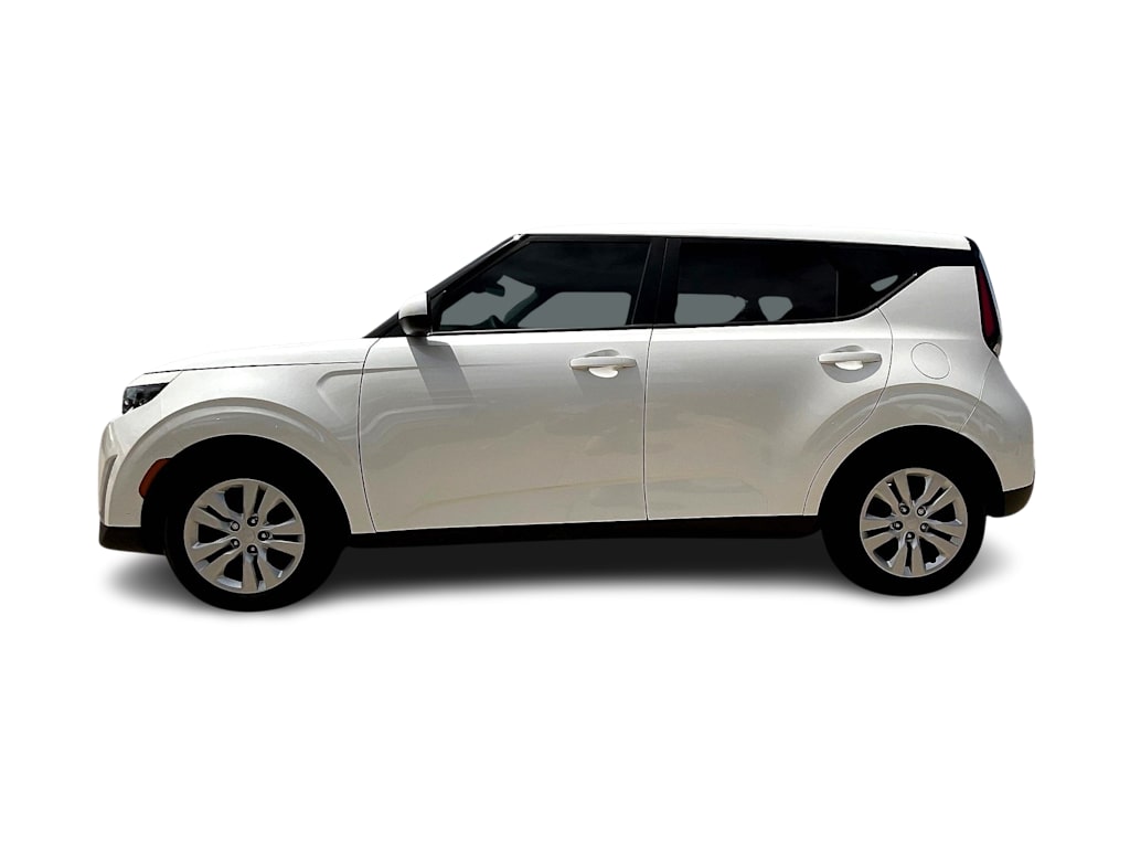 Thumbnail: 2023 Kia Soul - 3