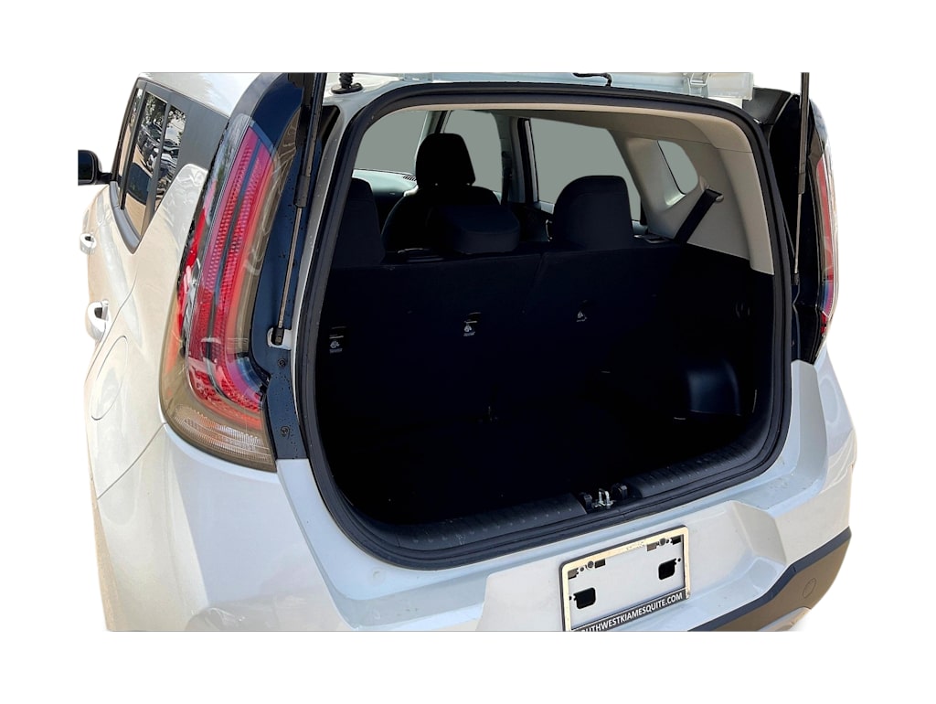 Thumbnail: 2023 Kia Soul - 18