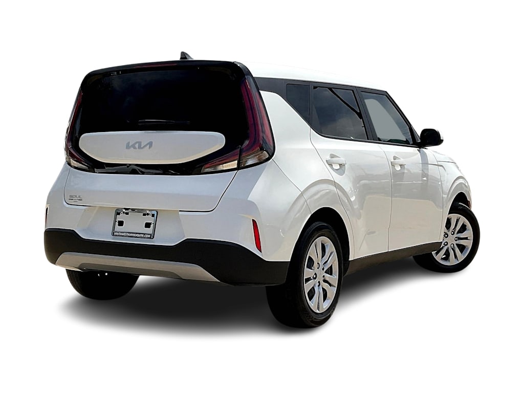Thumbnail: 2023 Kia Soul - 24