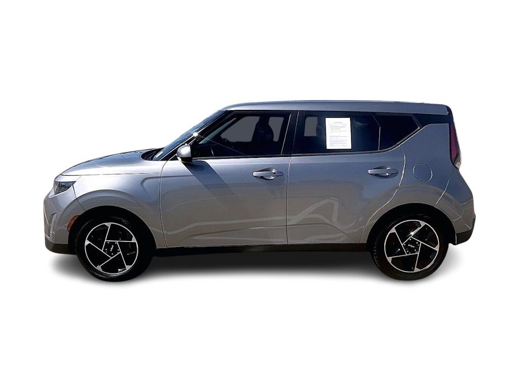 Thumbnail: 2023 Kia Soul - 3