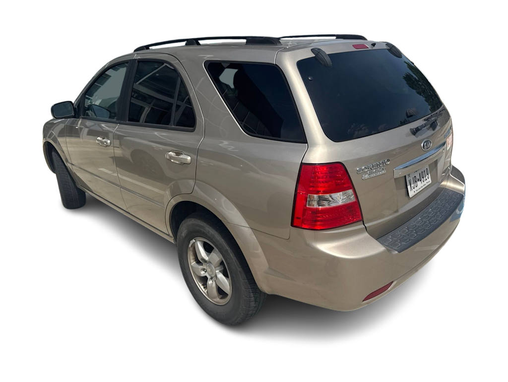 Thumbnail: 2008 Kia Sorento - 3