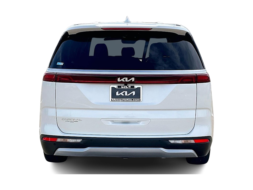 Thumbnail: 2023 Kia Carnival - 5