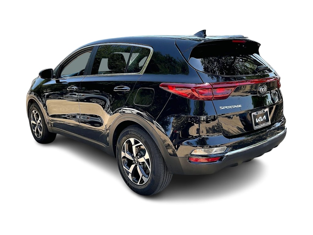 Thumbnail: 2022 Kia Sportage - 4