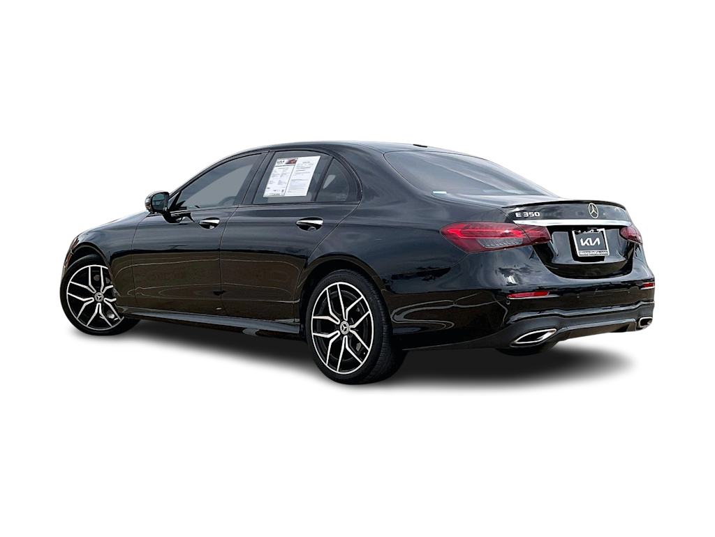 Thumbnail: 2022 Mercedes-Benz E-Class - 4