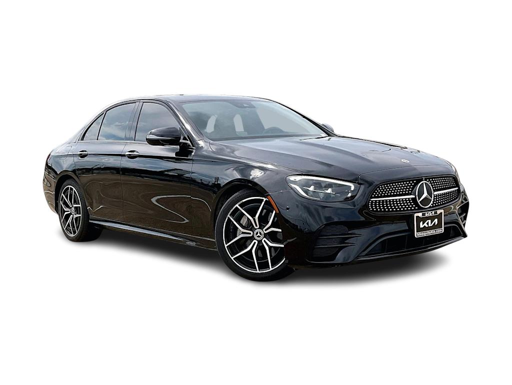 Thumbnail: 2022 Mercedes-Benz E-Class - 21