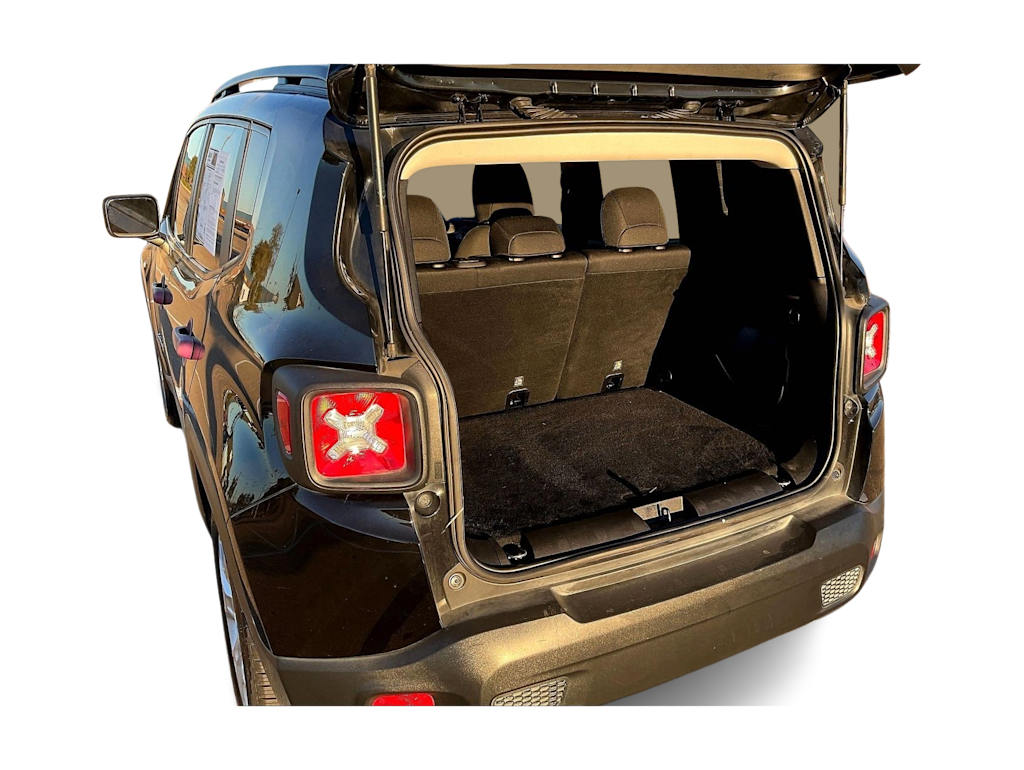 Thumbnail: 2018 Jeep Renegade - 18