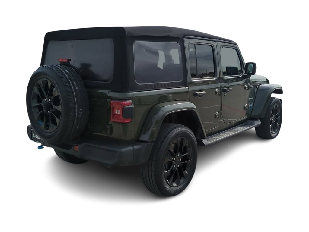 Thumbnail: 2022 Jeep Wrangler - 21