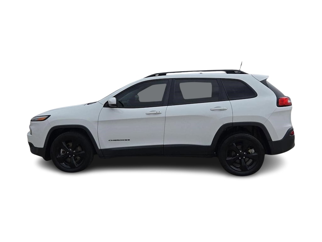 Thumbnail: 2017 Jeep Cherokee - 3