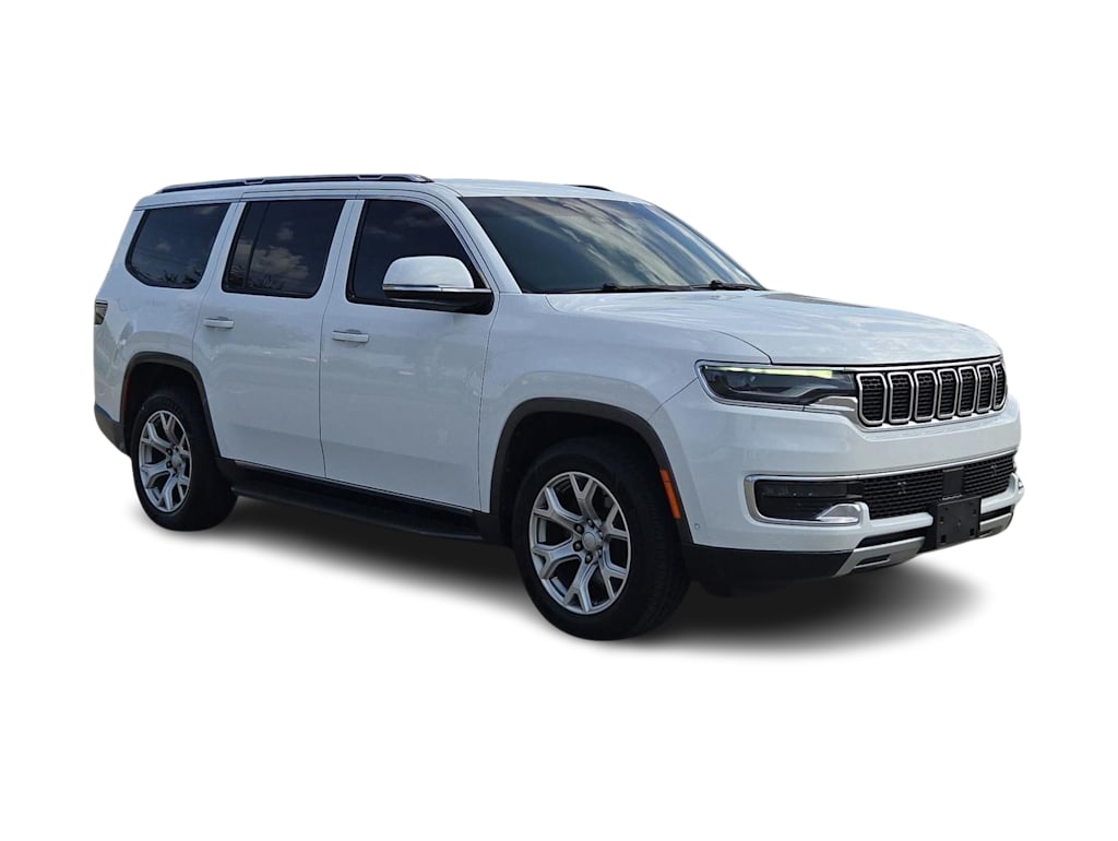 Thumbnail: 2022 Jeep Wagoneer - 22