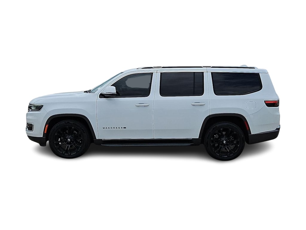 Thumbnail: 2022 Jeep Wagoneer - 3