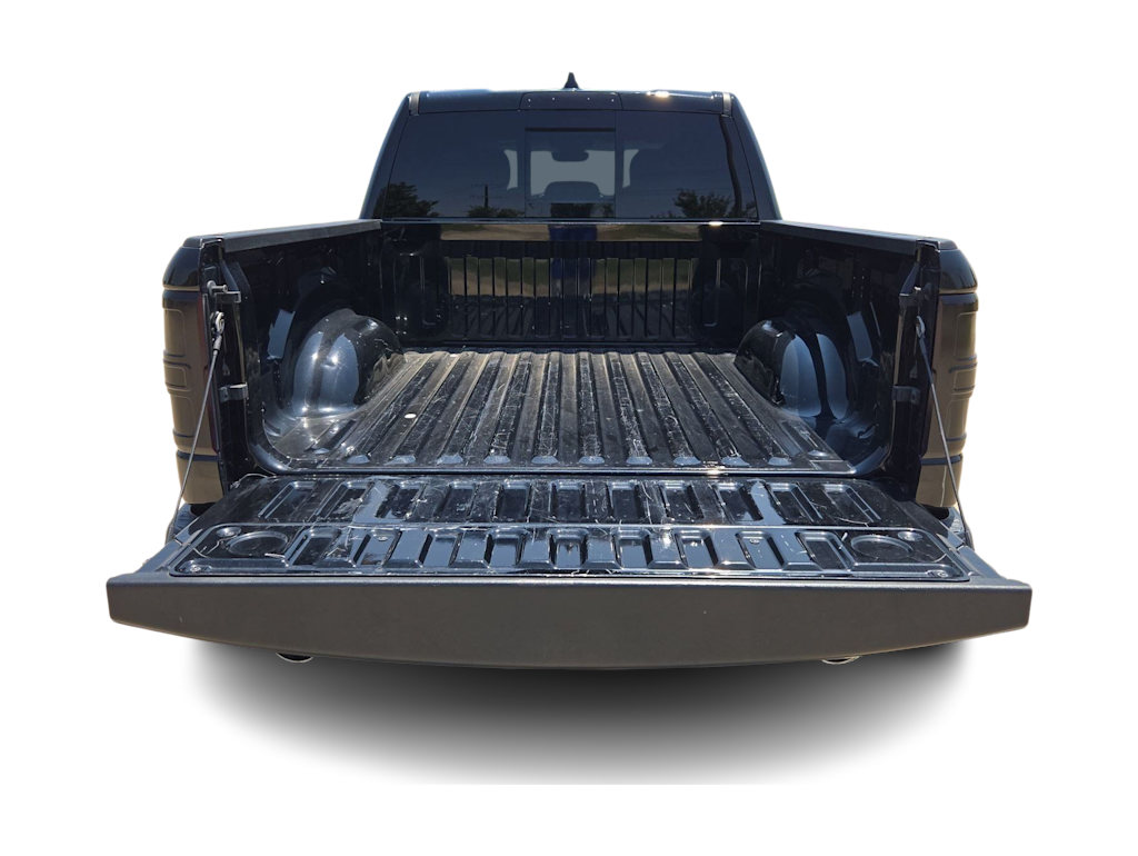 Thumbnail: 2022 RAM 1500 - 17