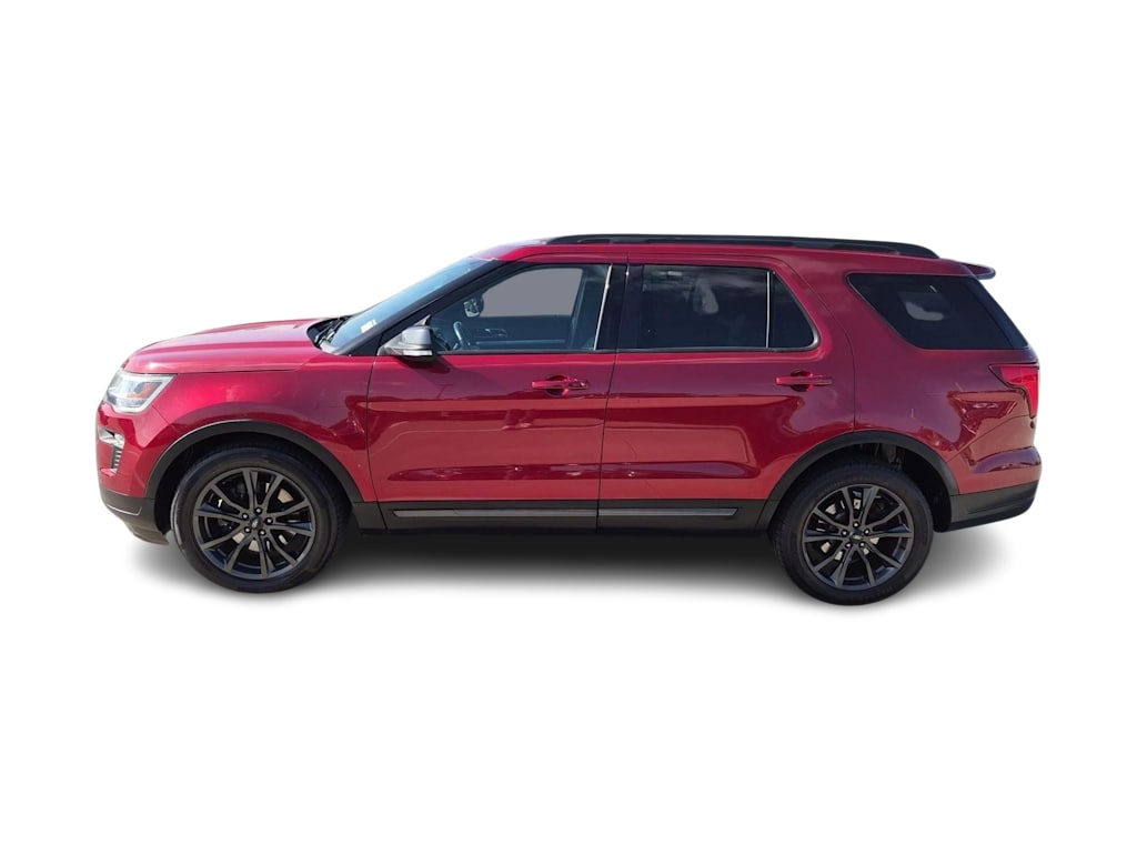 Thumbnail: 2018 Ford Explorer - 3
