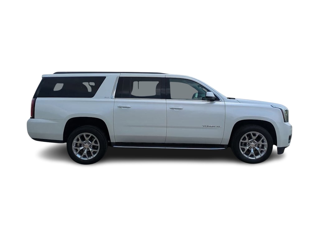 Thumbnail: 2017 GMC Yukon XL - 22