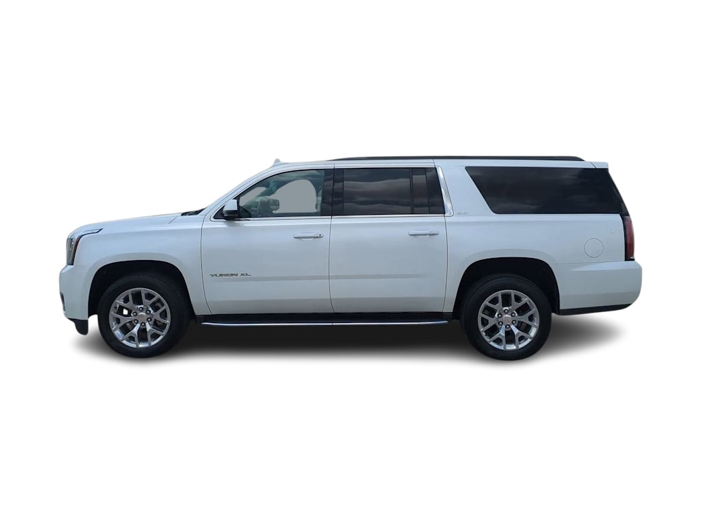 Thumbnail: 2017 GMC Yukon XL - 3