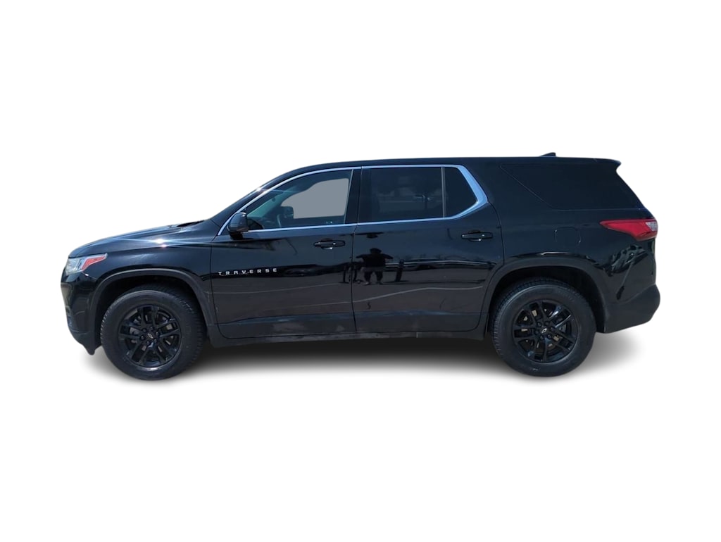 Thumbnail: 2019 Chevrolet Traverse - 3