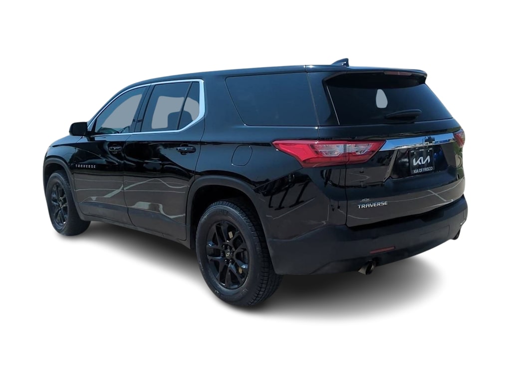 Thumbnail: 2019 Chevrolet Traverse - 4
