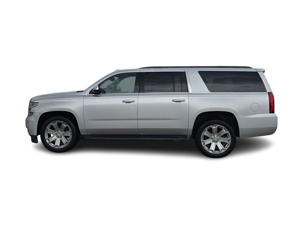 Thumbnail: 2016 Chevrolet Suburban - 3