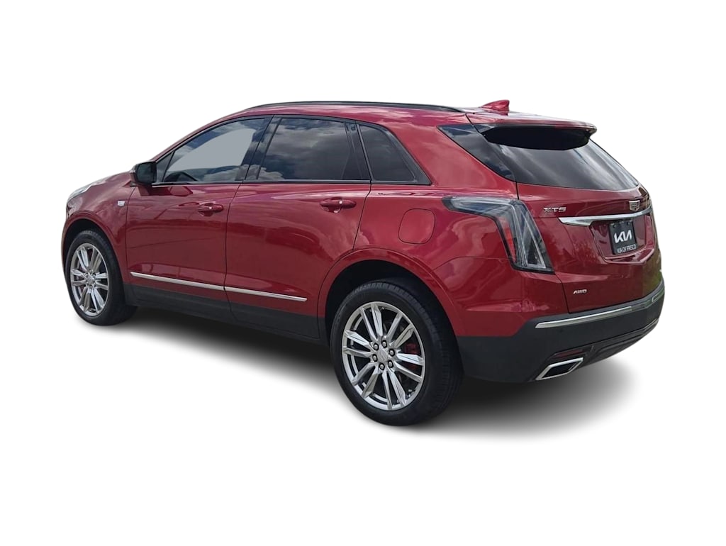 Thumbnail: 2024 Cadillac XT5 - 4