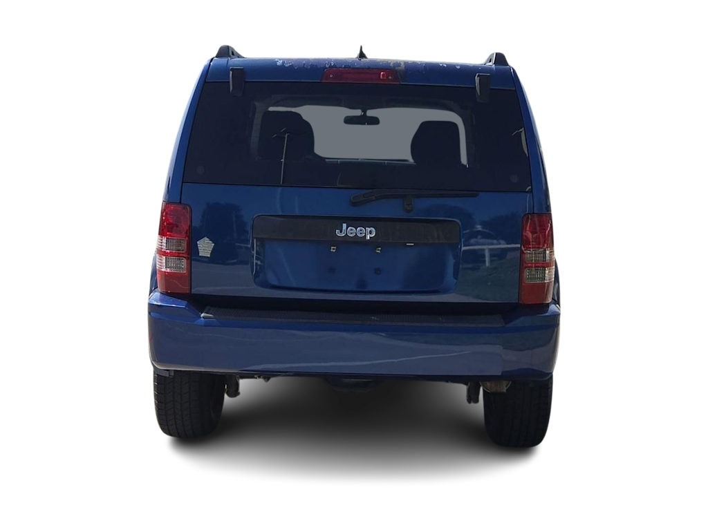 Thumbnail: 2010 Jeep Liberty - 5