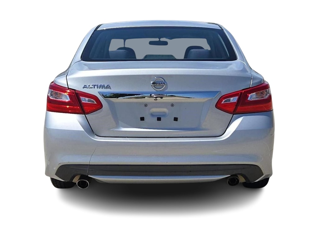 Thumbnail: 2017 Nissan Altima - 5