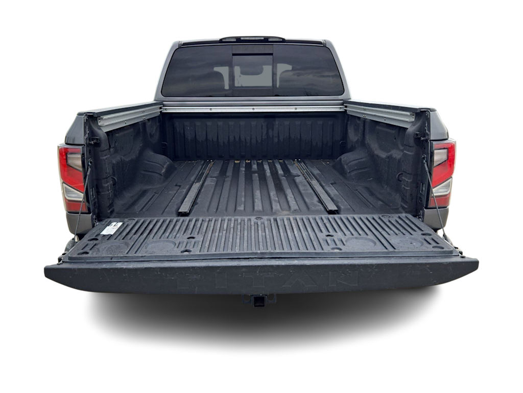 Thumbnail: 2021 Nissan Titan - 17