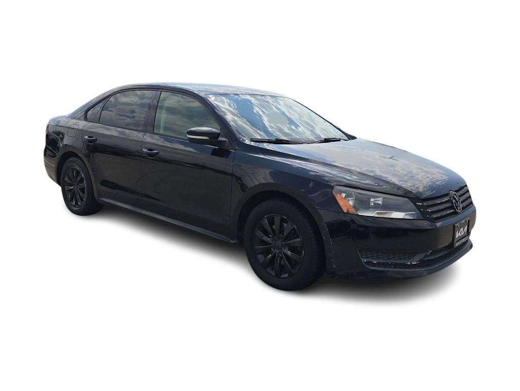 Thumbnail: 2015 Volkswagen Passat - 24