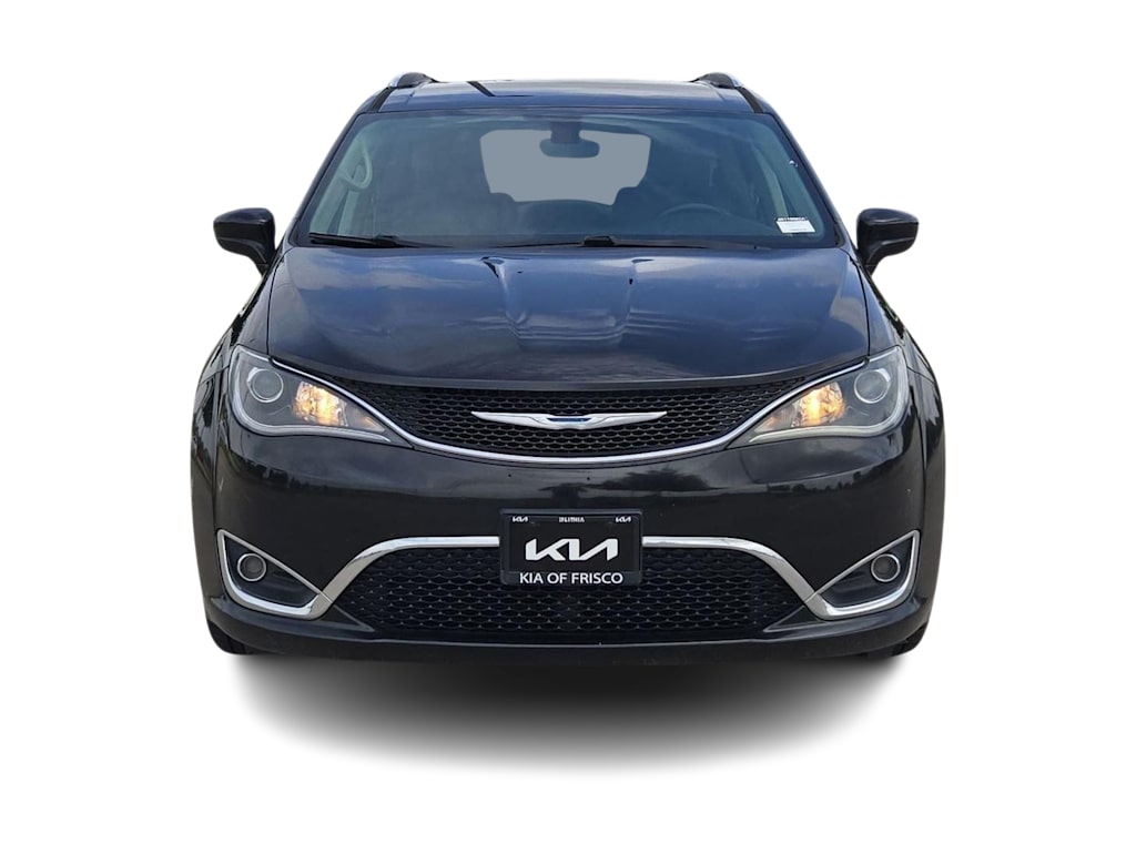 Thumbnail: 2018 Chrysler Pacifica - 6