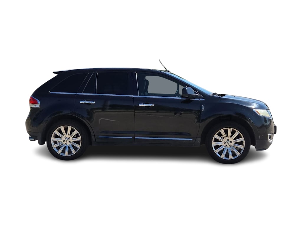 Thumbnail: 2011 Lincoln MKX - 20