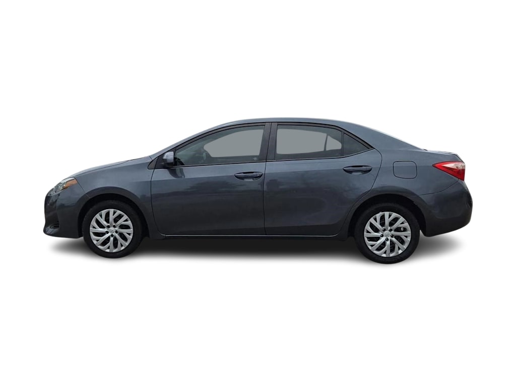 Thumbnail: 2017 Toyota Corolla - 3