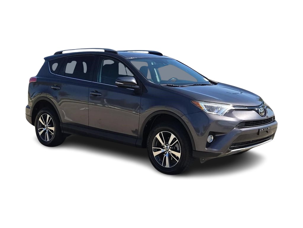 Thumbnail: 2018 Toyota RAV4 - 22