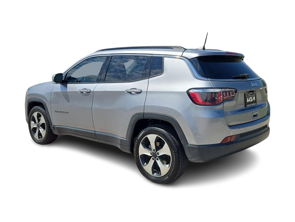 Thumbnail: 2017 Jeep Compass - 4