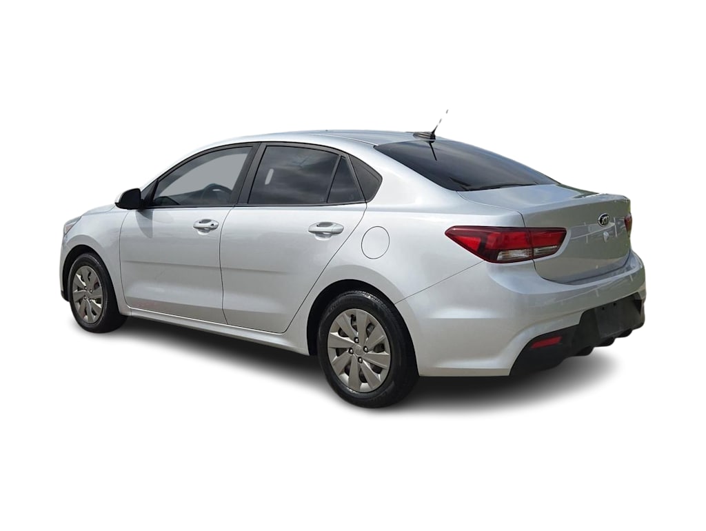 Thumbnail: 2020 Kia Rio - 4