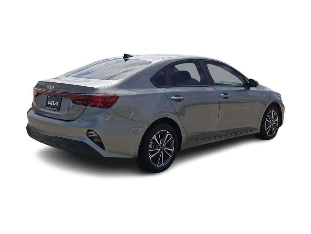 Thumbnail: 2023 Kia Forte - 19