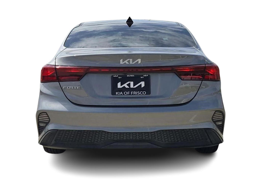 Thumbnail: 2023 Kia Forte - 5