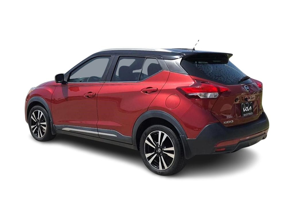 Thumbnail: 2018 Nissan Kicks - 4