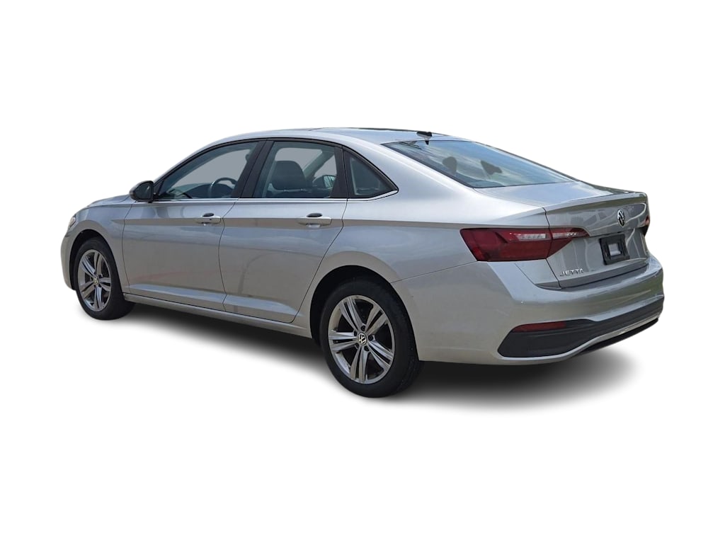 Thumbnail: 2022 Volkswagen Jetta - 4
