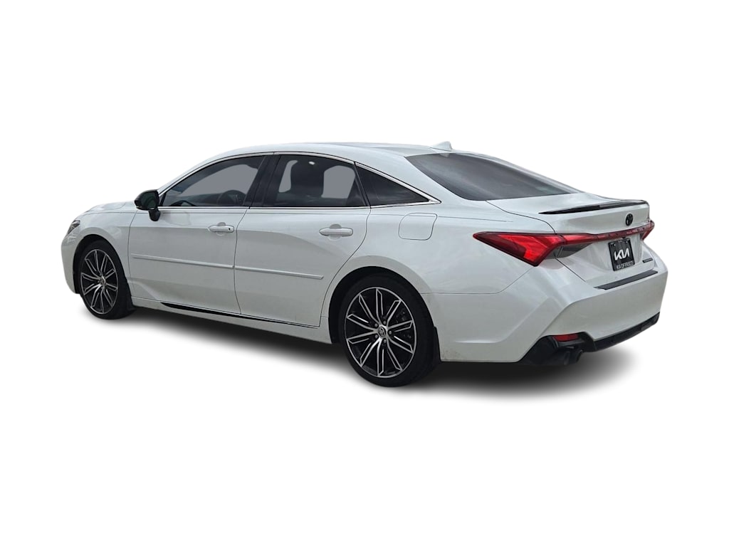 Thumbnail: 2021 Toyota Avalon - 4