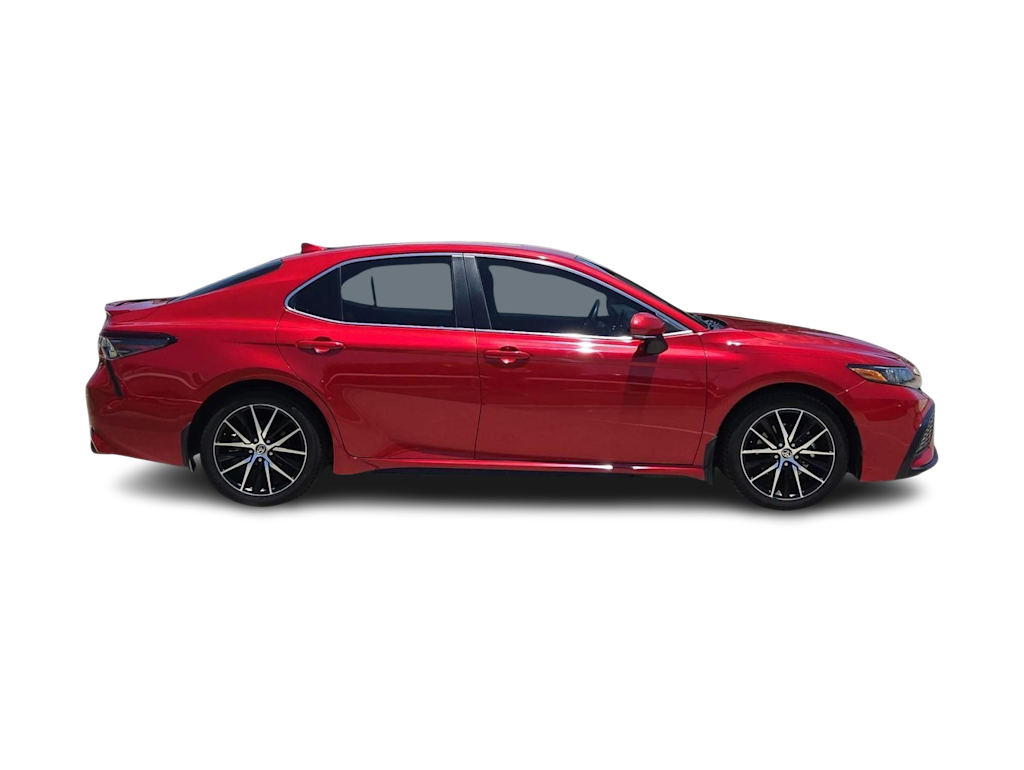 Thumbnail: 2022 Toyota Camry - 20