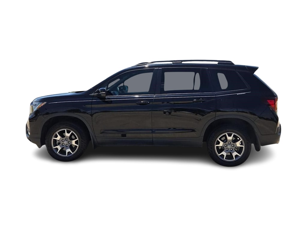 Thumbnail: 2023 Honda Passport - 3