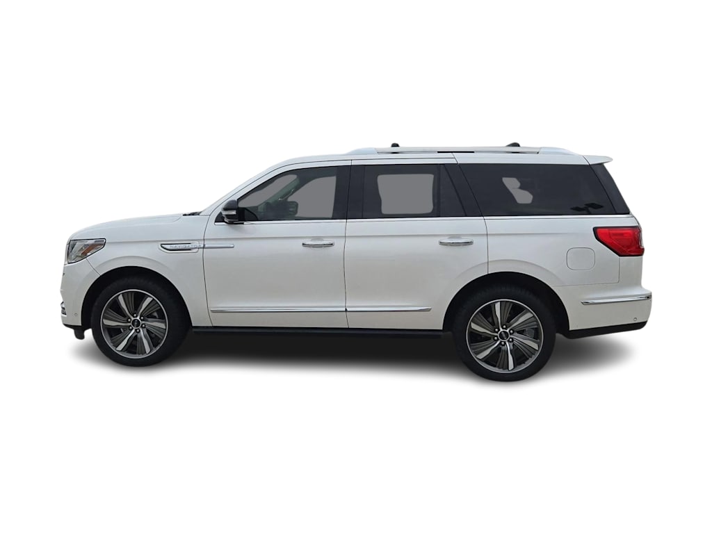 Thumbnail: 2019 Lincoln Navigator - 3