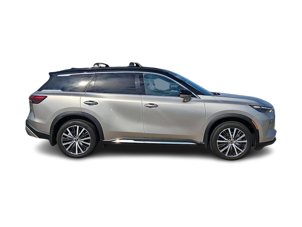 Thumbnail: 2023 INFINITI QX60 - 20