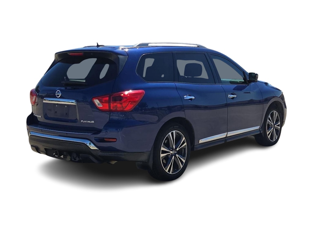 Thumbnail: 2017 Nissan Pathfinder - 18