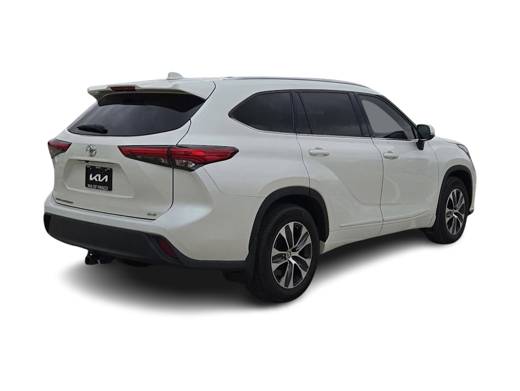 Thumbnail: 2021 Toyota Highlander - 19