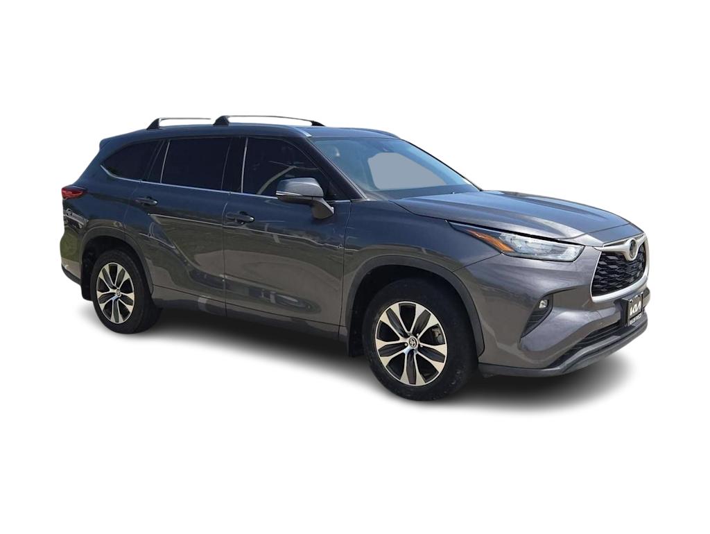 Thumbnail: 2020 Toyota Highlander - 20
