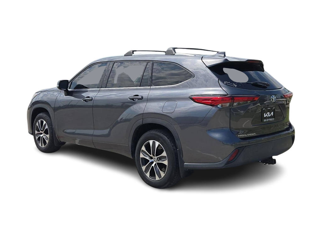 Thumbnail: 2020 Toyota Highlander - 4