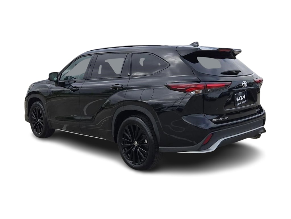 Thumbnail: 2025 Toyota Highlander - 4