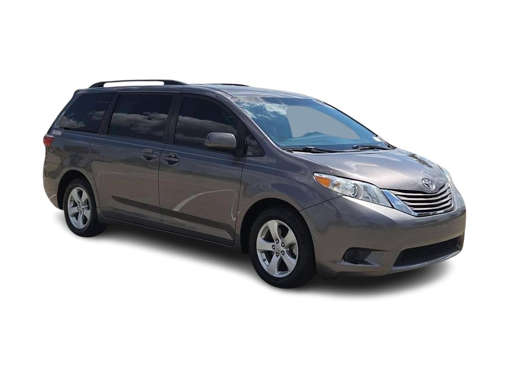 Thumbnail: 2017 Toyota Sienna - 20