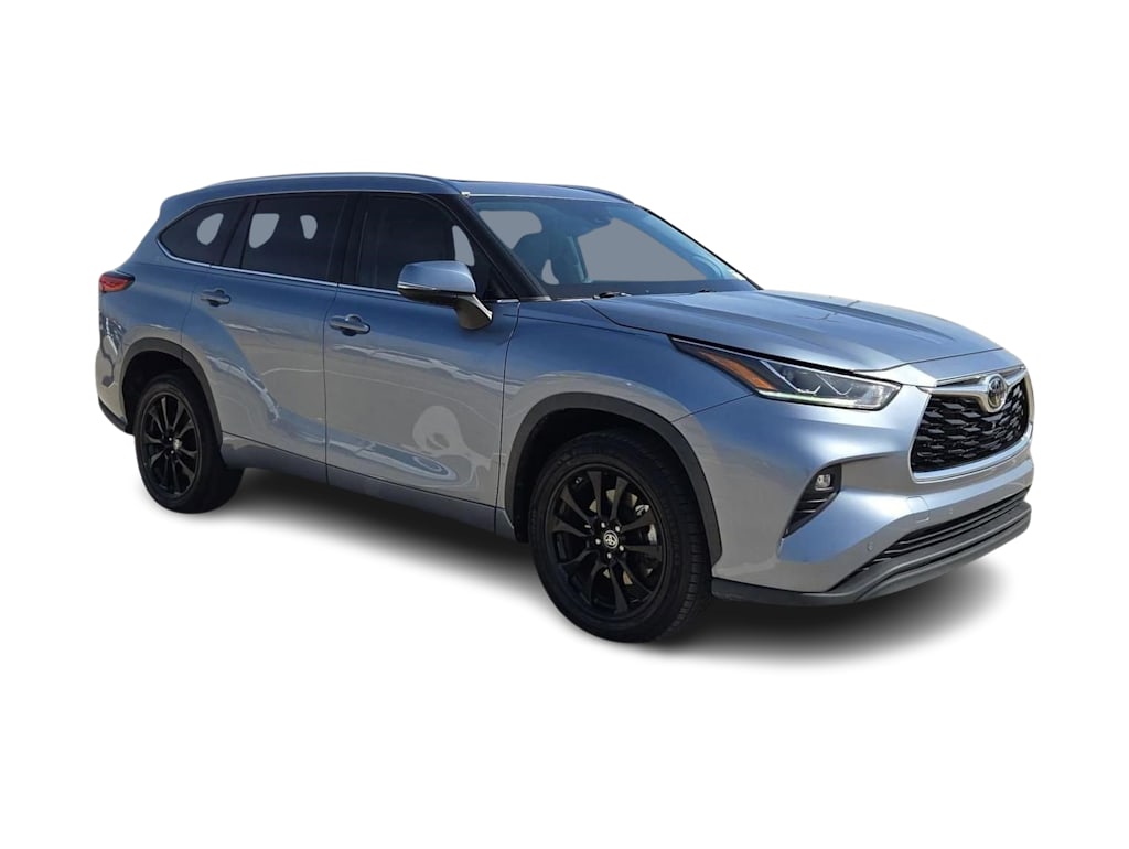 Thumbnail: 2021 Toyota Highlander - 22